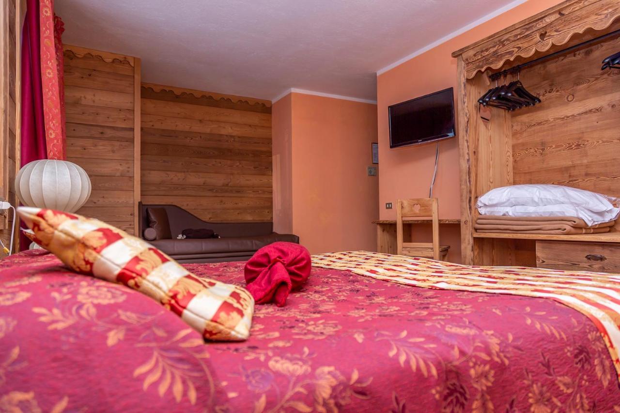 צ'זנה טורינזה Hotel Chaberton מראה חיצוני תמונה