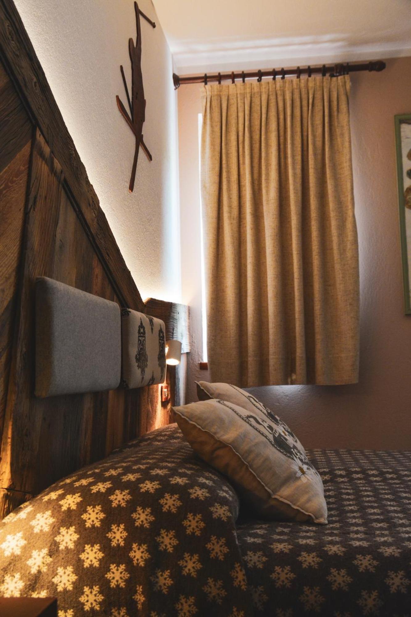 צ'זנה טורינזה Hotel Chaberton מראה חיצוני תמונה