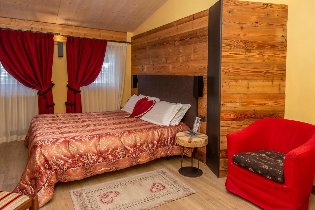 צ'זנה טורינזה Hotel Chaberton מראה חיצוני תמונה