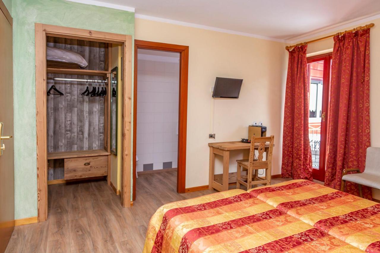 צ'זנה טורינזה Hotel Chaberton מראה חיצוני תמונה
